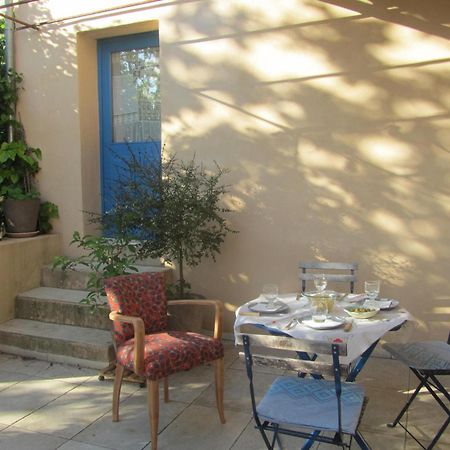 La Colline Bleue Banne Exterior foto