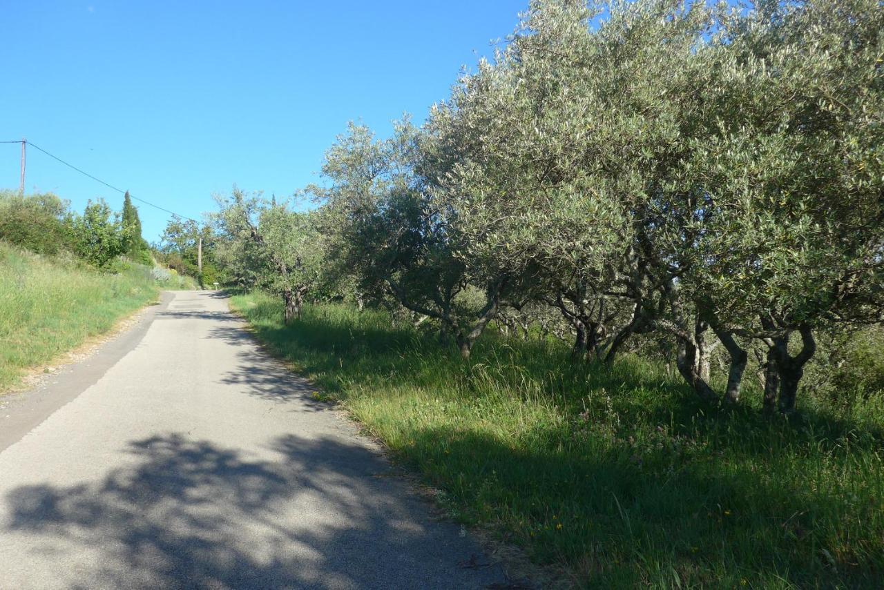 La Colline Bleue Banne Exterior foto